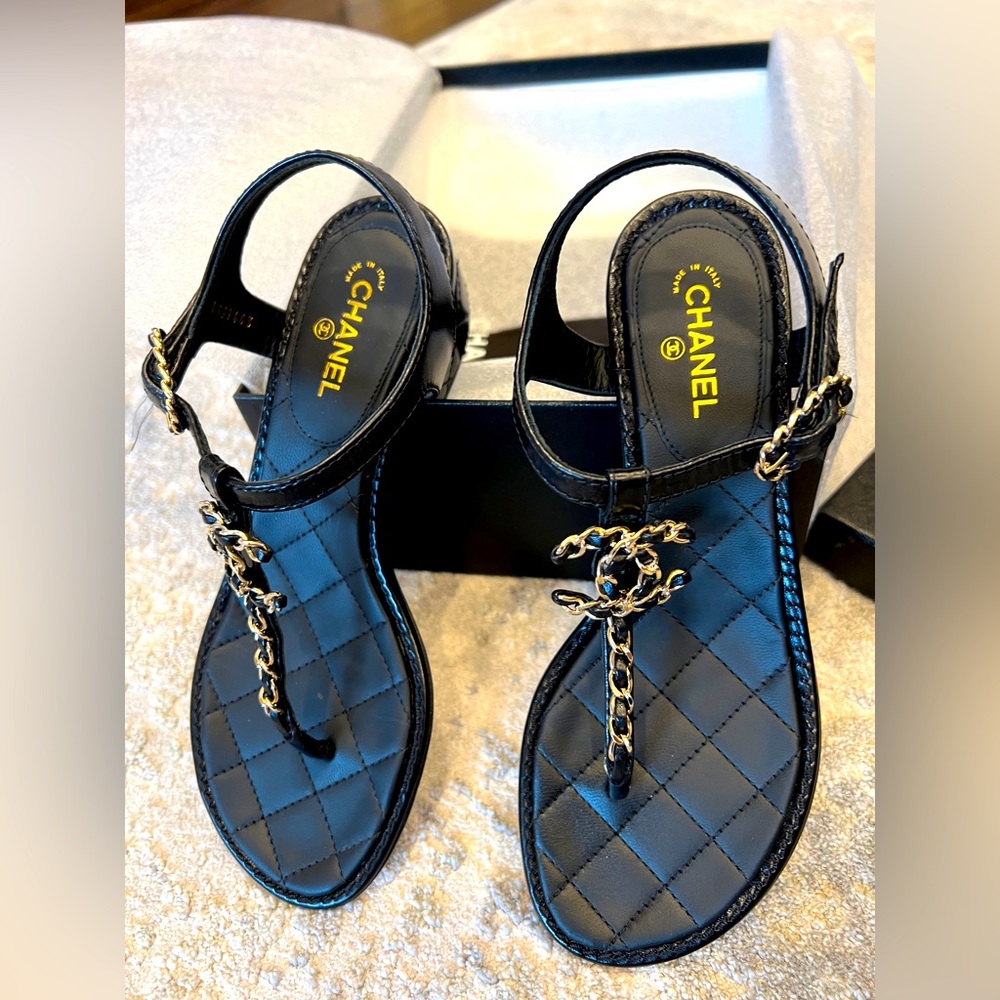 COPY - Chanel Authentic Black Quilted Leather CC Logo Thong Sandals with Low He…